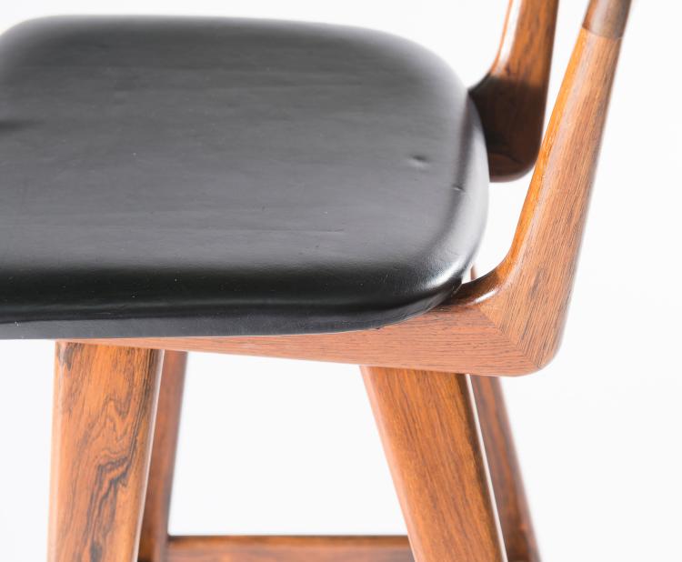 Bild 4 zu Objekt, Barhocker, um 1960, Henry Rosengren Hansen, Brande M&ouml;belindustrie, D&auml;nemark, 122C 157