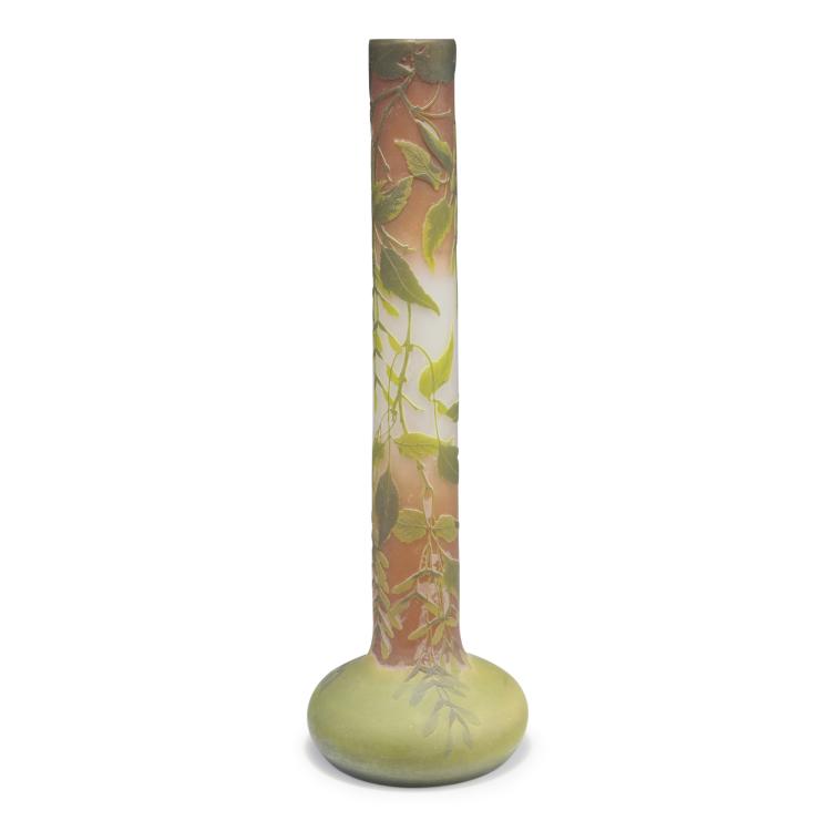 Hauptbild zu Objekt, Tall 'Erable &agrave; feuilles de fr&ecirc;ne' vase, 1902-03 , Gall&eacute;, Emile, Nancy, 123 296