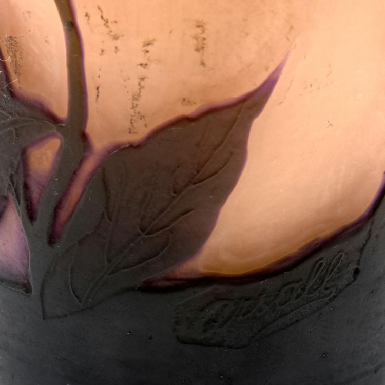 Bild 2 zu Objekt, Vase with Chrysanthemums, 1921-29, Vereinigte Lausitzer Glaswerke, Weisswasser, 123 527