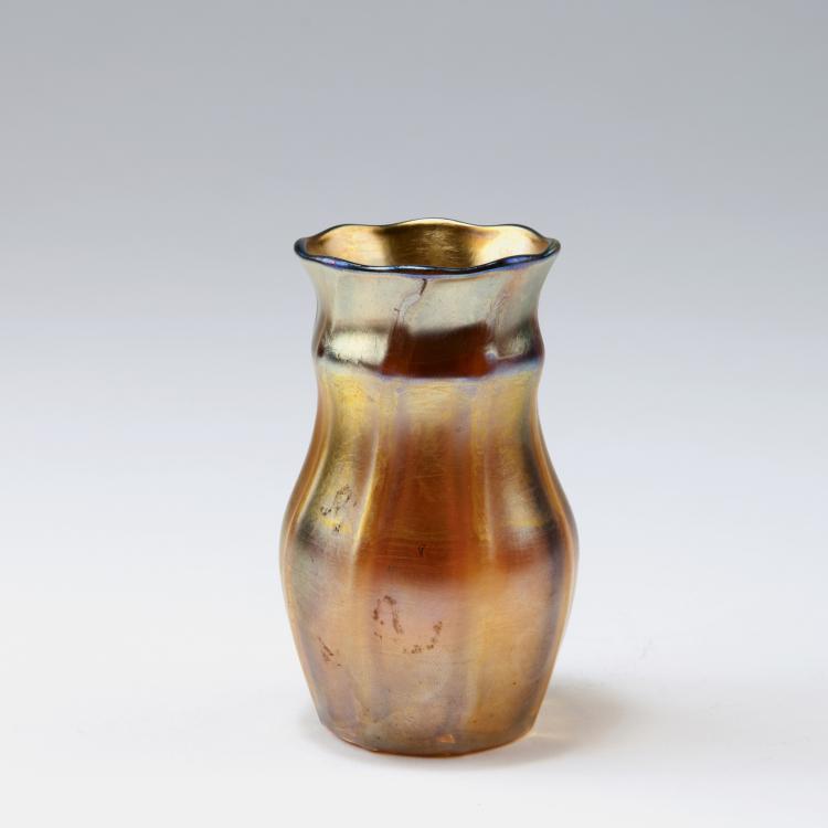 Hauptbild zu Objekt, Small vase, c1910, Tiffany, L. C., New York, 123 533