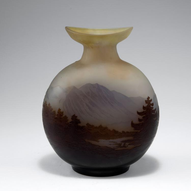 Bild 1 zu Objekt, 'Paysage alpin' vase, 1920s, Gall&eacute;, Emile, Nancy, 123 348