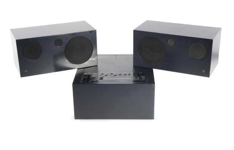 Hauptbild zu Objekt, 'RR 130 - Totem' stereo system, 1970, Mario Bellini, Brionvega, Mailand, 122A 242