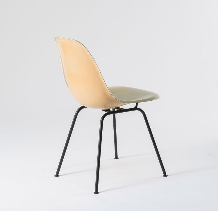 Bild 3 zu Objekt, Acht St&uuml;hle 'Plastic side chair' auf 'H-base', 1950-53, Miller, Herman, Zeeland, 122C 53