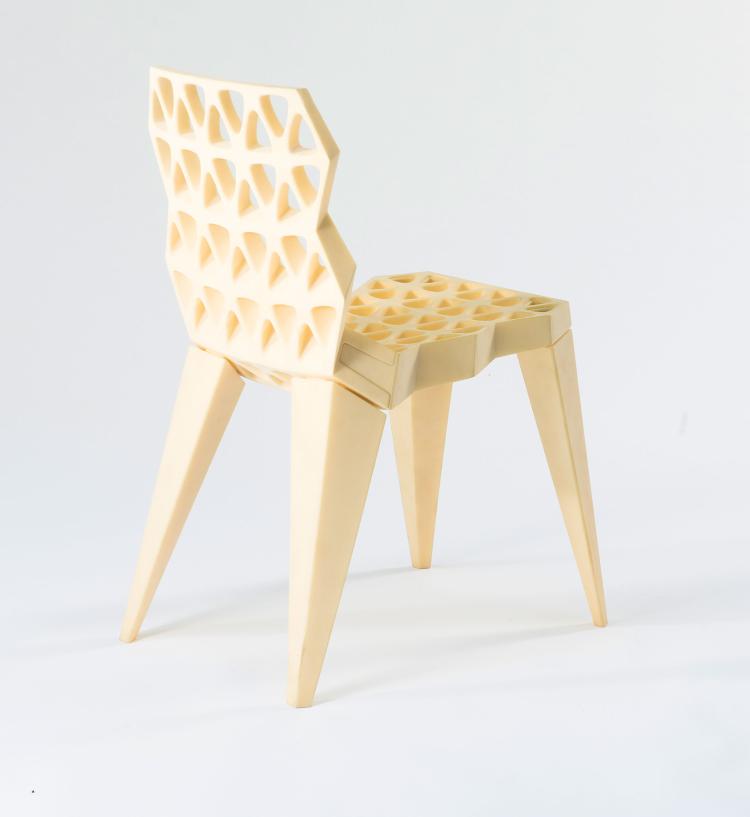 Bild 4 zu Objekt, Prototype chair 'Sinterchair N. 0, 2001, Oliver Vogt, Vogt & Weizenegger, Berlin, 122C 226