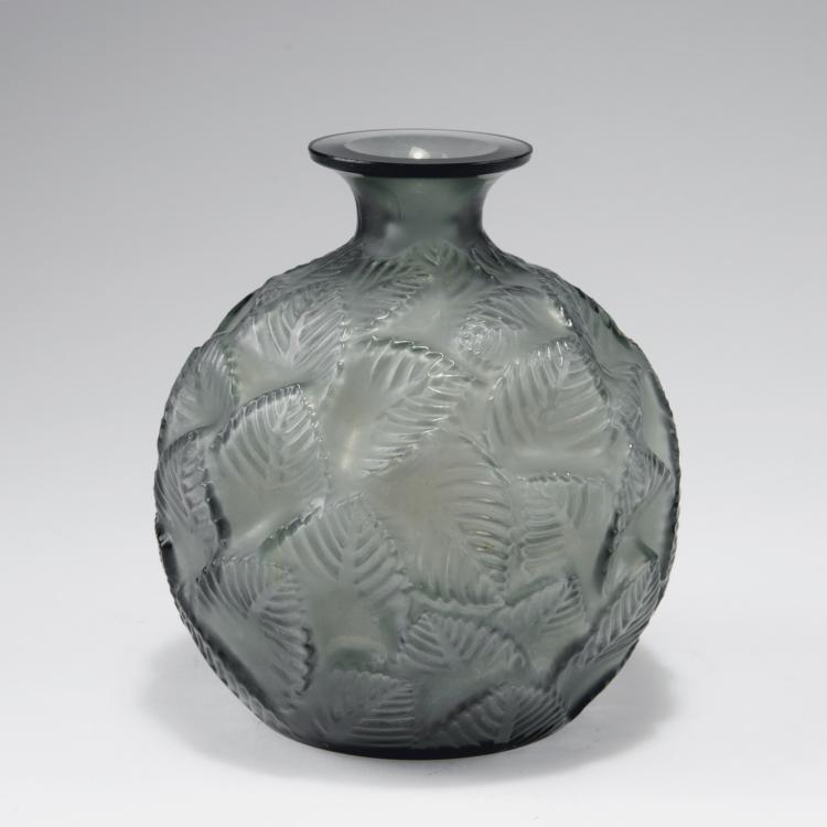 Hauptbild zu Objekt, 'Ormeaux' vase, 1926, Lalique, Ren&eacute;, Wingen-sur-Moder, 123 368