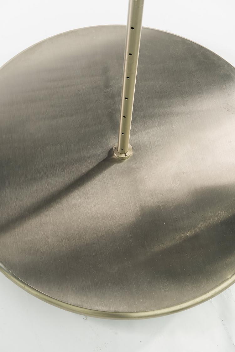 Bild 2 zu Objekt, Display shelf, 1992, Marc Newson, Cappellini, Mailand, 124A 91