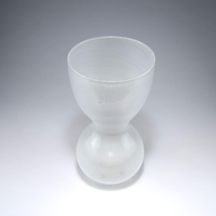 Bild 1 zu Objekt, 'Mezza filigrana' vase, c1946-48, Carlo Scarpa, Venini & C., Murano, 122B 39