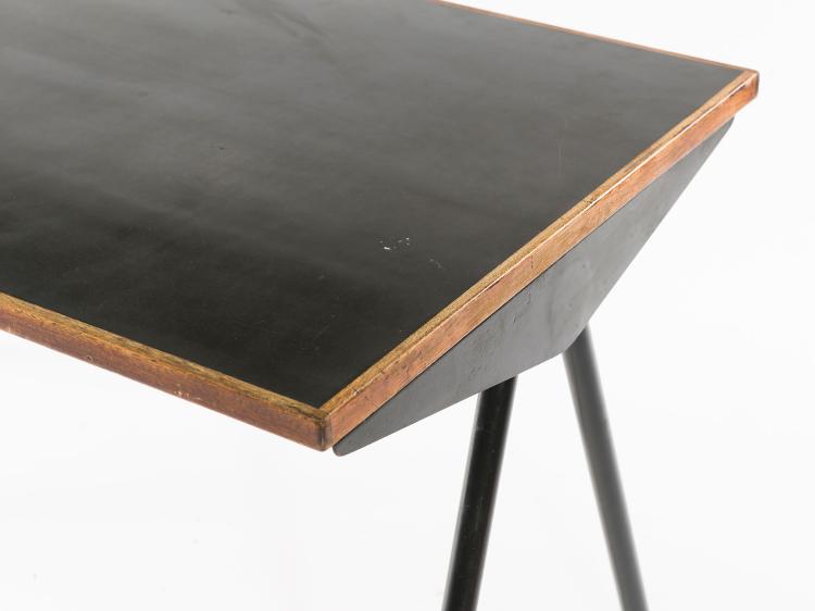 Bild 2 zu Objekt, Kantinentisch 'Compas',  um 1953, Jean Prouv&eacute;, Prouv&eacute;, Jean, Ateliers, Nancy, 122C 49