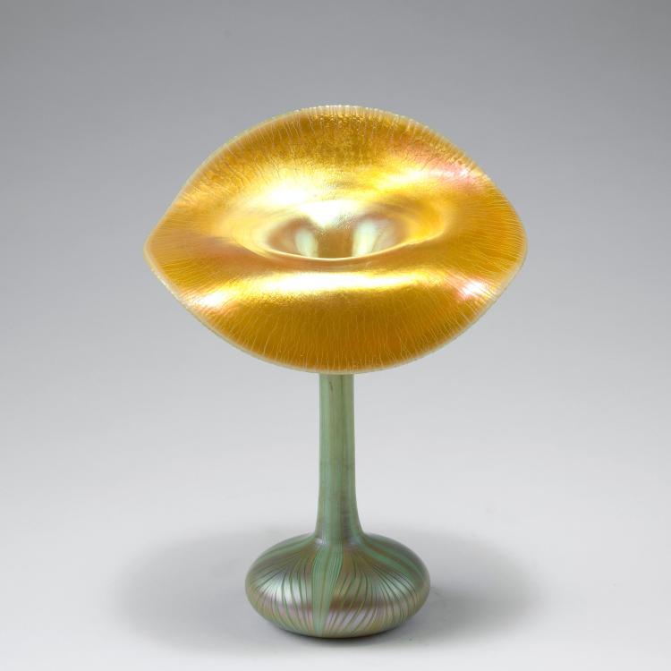 Bild 1 zu Objekt, 'Pansy' vase, c1910, Quezal Art Glass & Decorating Company, New York, 123 531