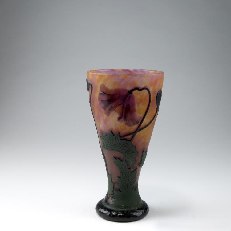 Bild 2 zu Objekt, 'Pavots' martel&eacute; vase, c1905, Daum Fr&egrave;res, Nancy, 123 27