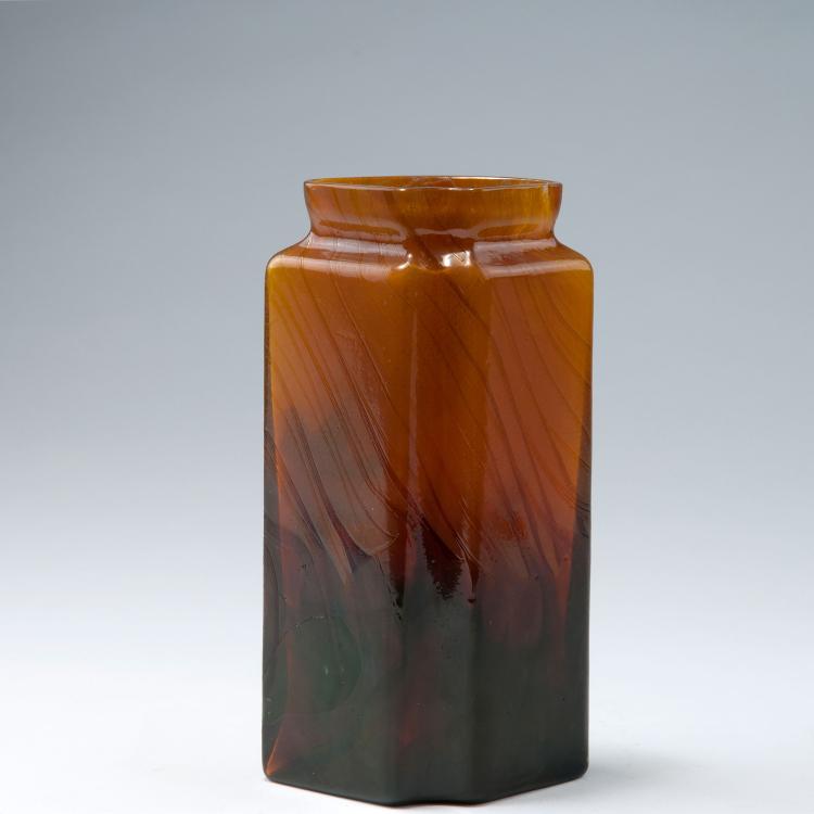 Bild 1 zu Objekt, 'An&eacute;mones' Marqueterie vase, c1898, Gall&eacute;, Emile, Nancy, 123 55