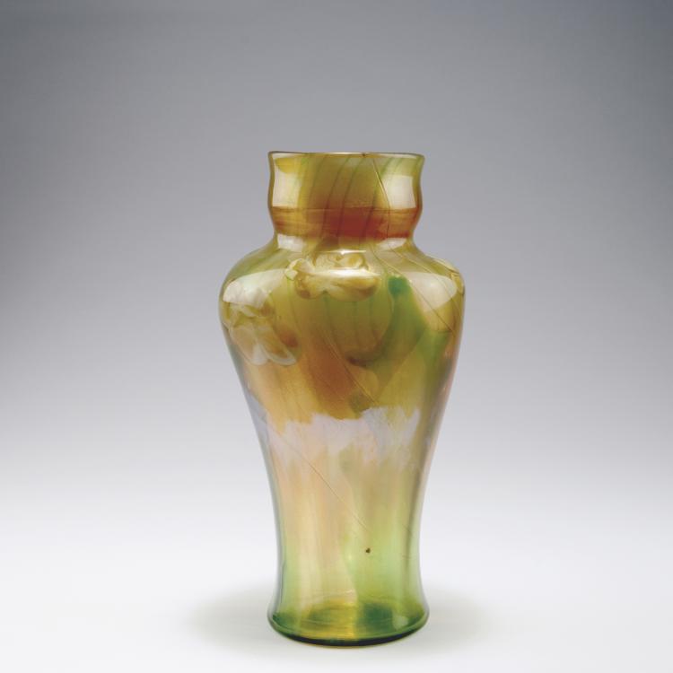 Hauptbild zu Objekt, Paperweight vase, 1897, Tiffany, L. C., New York, 123 136