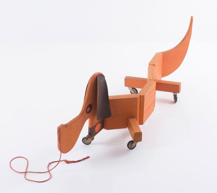 Bild 1 zu Objekt, 'Sniff' dachshund, 1960s , Schweiz, 125B 313