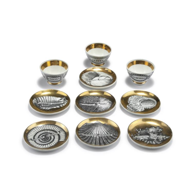 Hauptbild zu Objekt, Three cocktail bowls and seven 'Chonchyliorum' nut plates, 1960s, Piero Fornasetti, Fornasetti, Mailand, 125B 431