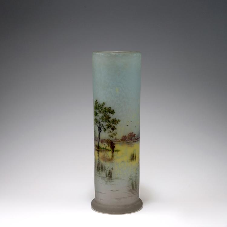 Bild 1 zu Objekt, 'Paysage lacustre' vase, c1905, Daum Fr&egrave;res, Nancy, 123 202