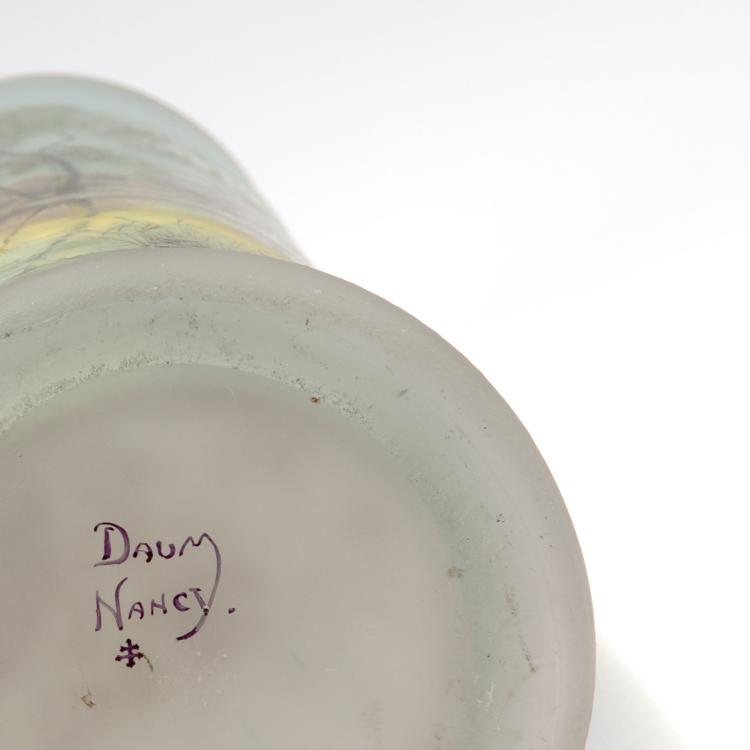 Bild 3 zu Objekt, 'Paysage lacustre' vase, c1905, Daum Fr&egrave;res, Nancy, 123 202