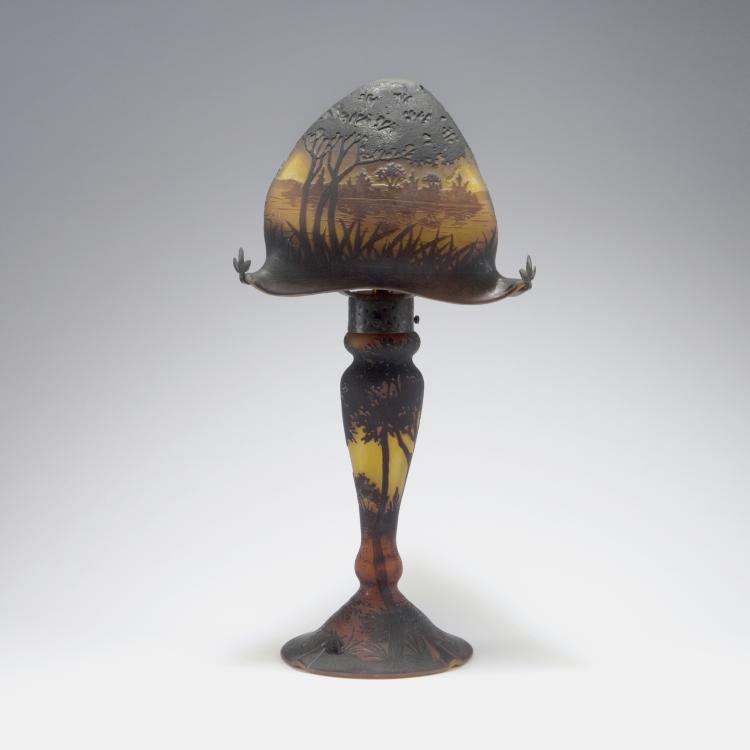 Hauptbild zu Objekt, 'Paysage lacustre' table light, c1910, Daum Fr&egrave;res, Nancy, 123 240