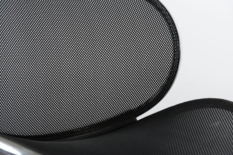 Bild 3 zu Objekt, Zwei Sessel 'O-Line', 1982 , Herbert Ohl, Wilkhahn, Eimbeckhausen, 125A 132