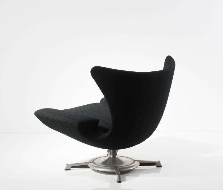 Bild 2 zu Objekt, Lounge chair, c1965, Johannes Andersen, Trensum, Stockholm, 125A 107