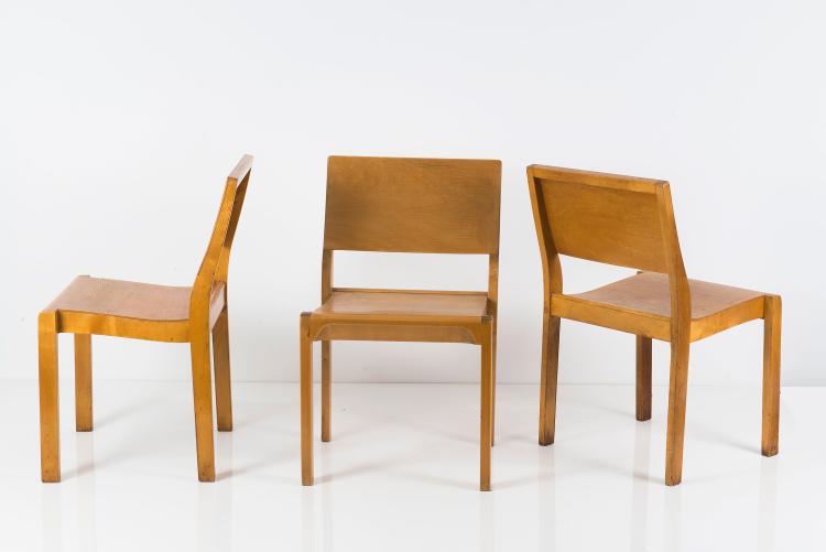Bild 1 zu Objekt, Twelve stacking chairs '611', 1929, Alvar Aalto, Artek, Helsinki, 124A 30