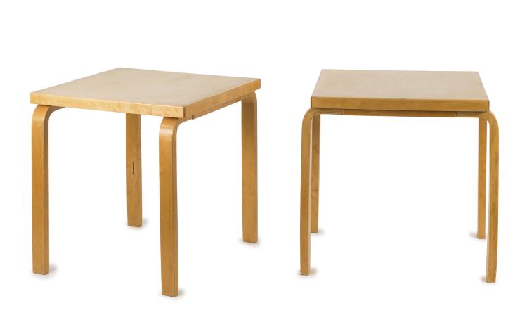 Hauptbild zu Objekt, Zwei Beistelltische '81', 1933, Alvar Aalto, Artek, Helsinki (zugeschrieben), 125B 169