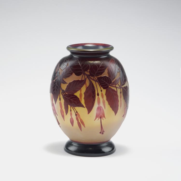 Hauptbild zu Objekt, 'Fuchsias' vase, 1920s, Gall&eacute;, Emile, Nancy, 123 352