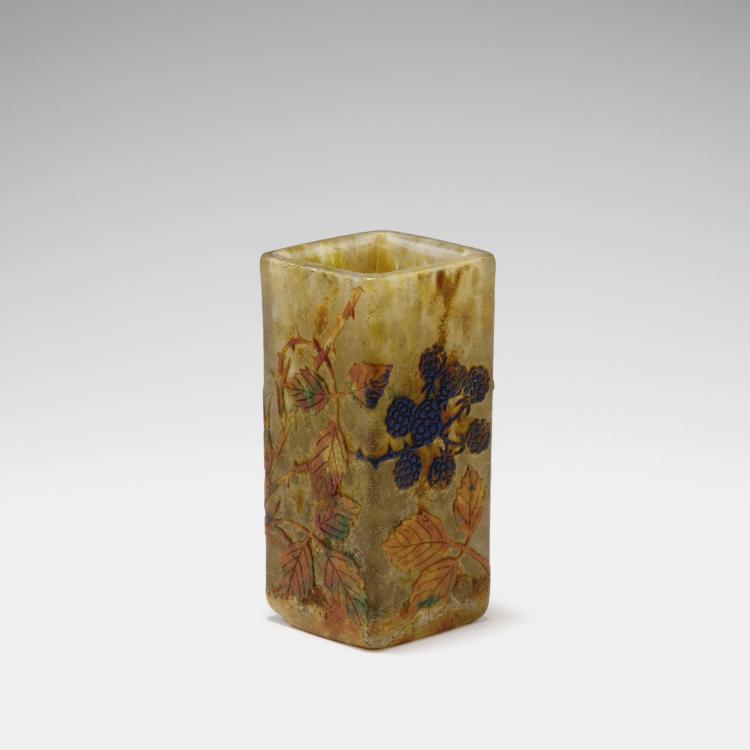 Hauptbild zu Objekt, 'M&ucirc;res' vase, 1909, Daum Fr&egrave;res, Nancy, 123 213