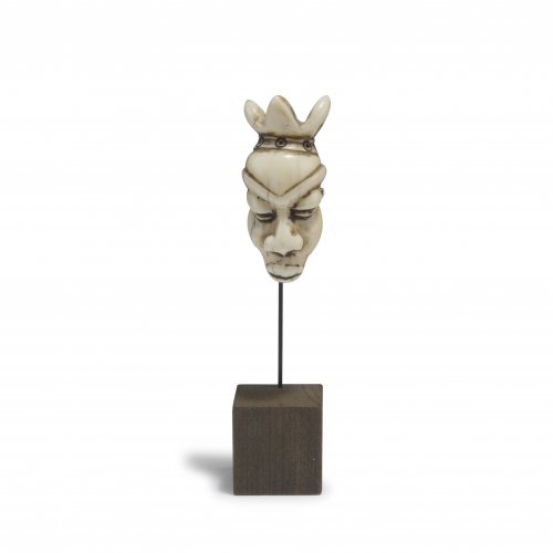 Miniature mask 'kimpassi'