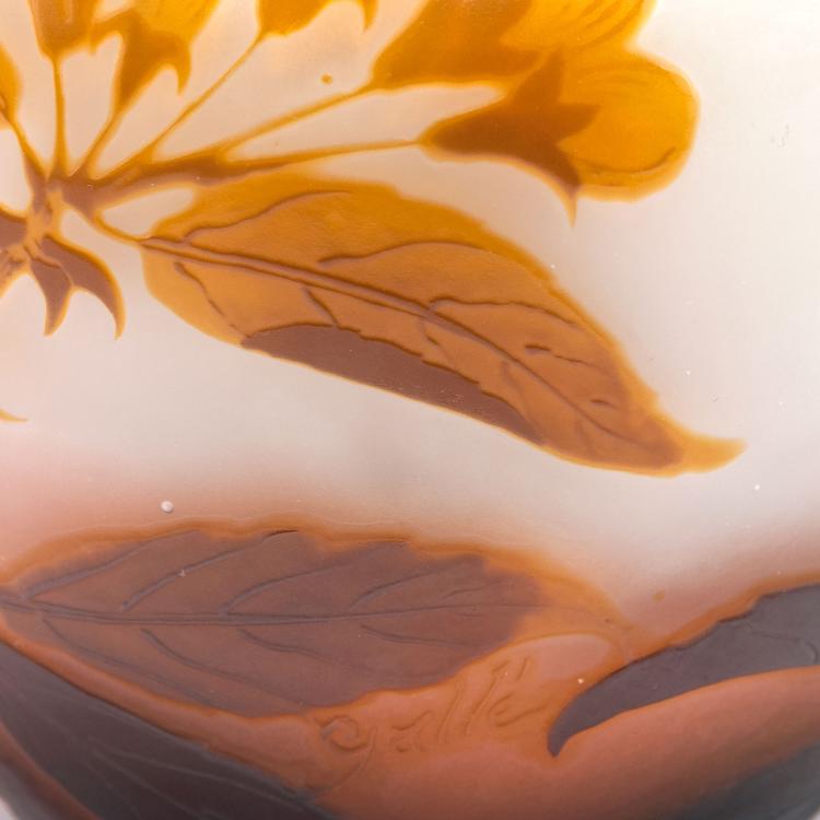 Bild 2 zu Objekt, 'Fleurs de cerisier' vase, 1920s, Gall&eacute;, Emile, Nancy, 123 355