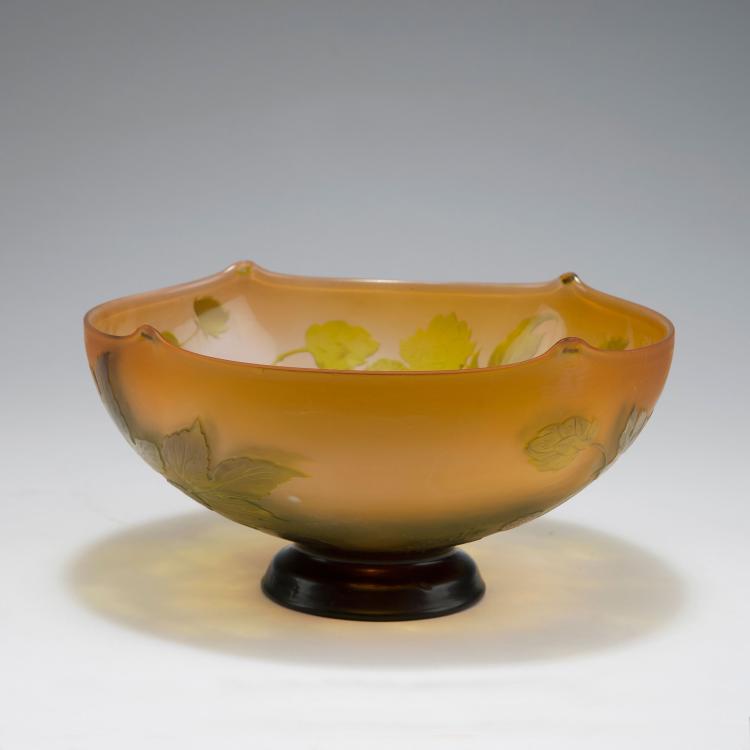 Bild 1 zu Objekt, 'Houblon' bowl, 1904-06, Gall&eacute;, Emile, Nancy, 123 317