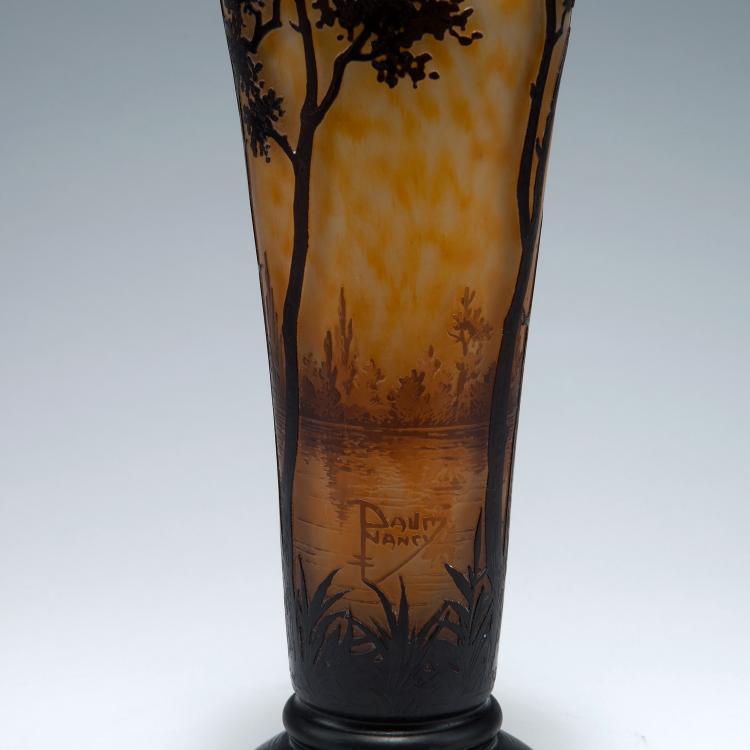 Bild 2 zu Objekt, 'Paysage lacustre' vase, 1910, Daum Fr&egrave;res, Nancy, 123 221