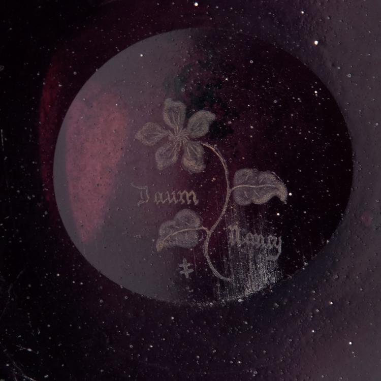 Bild 2 zu Objekt, 'Cl&eacute;matites et papillon' vase, c1892, Daum Fr&egrave;res, Nancy, 123 168