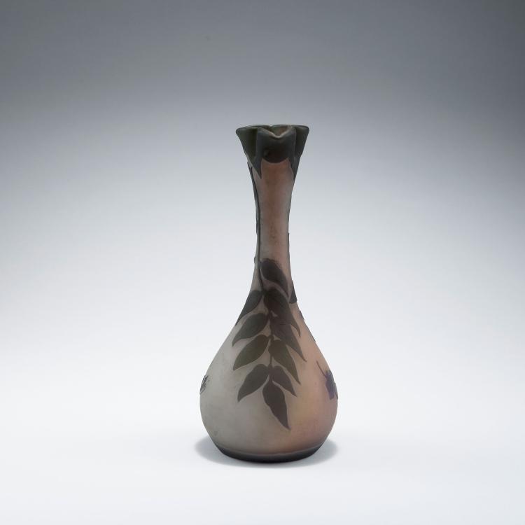 Bild 1 zu Objekt, 'Glycines' vase, 1902-03, Gall&eacute;, Emile, Nancy, 123 309
