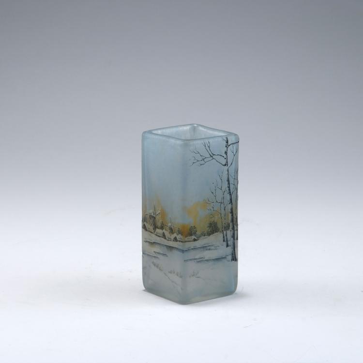 Bild 1 zu Objekt, 'Paysage d'hiver' vase, c1910, Daum Fr&egrave;res, Nancy, 123 251