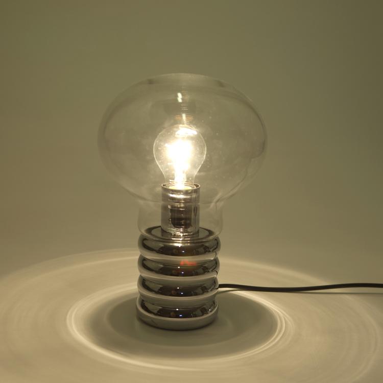 Bild 2 zu Objekt, Tischleuchte 'Bulb', 1966, Ingo Maurer, Design M, Ingo Maurer, M&uuml;nchen, 125A 56