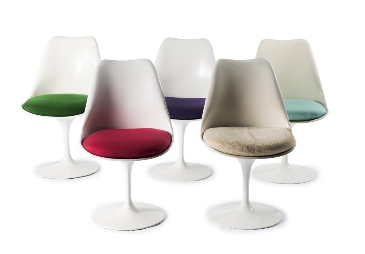 Hauptbild zu Objekt, Five '151' chairs, 1956, Eero Saarinen, Knoll International, New York, 125A 115