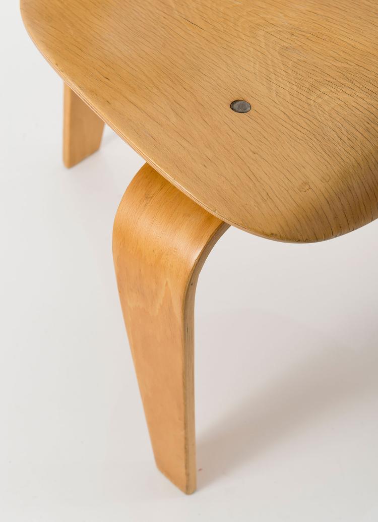 Bild 5 zu Objekt, Two 'SE 42' chairs, 1949/50, Egon Eiermann, Wilde & Spieth, Esslingen, 125B 272