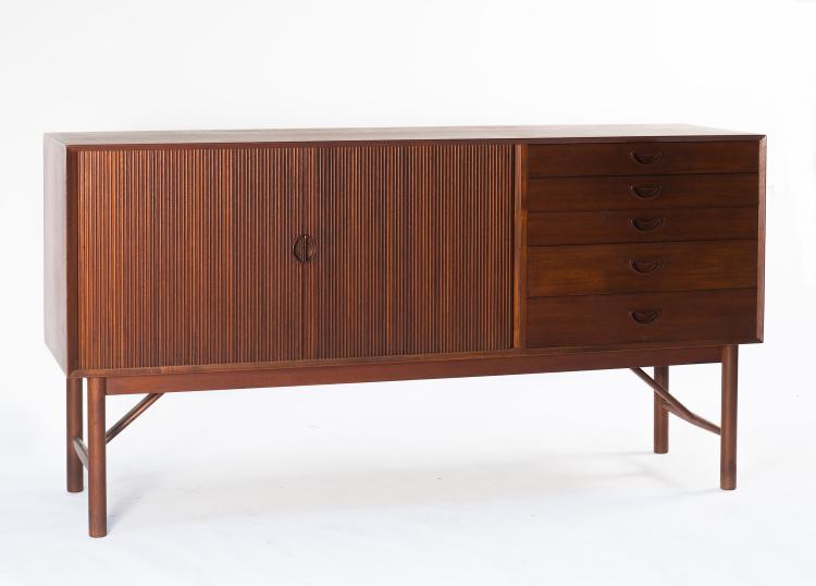 Bild 1 zu Objekt, Sideboard, 1956, Peter Hvidt, S&oslash;borg M&oslash;bler, S&oslash;borg, 125B 218