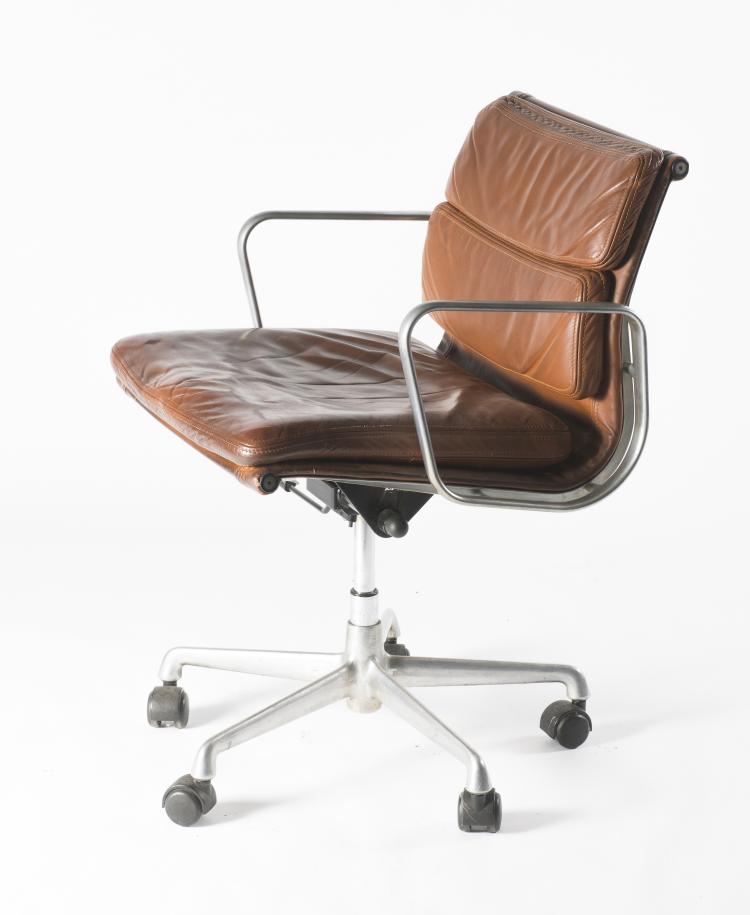Bild 6 zu Objekt, 'Soft pad' armchair, 1969, ICF Cadsana, Mailand; Miller, Herman, 125B 317