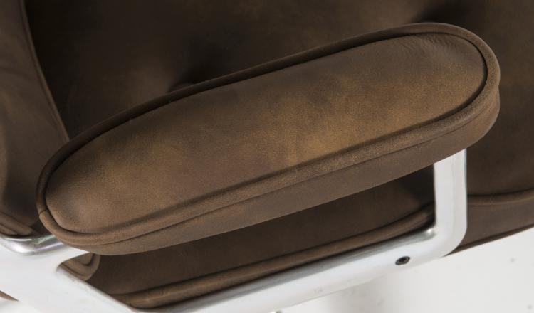 Bild 2 zu Objekt, Two 'Time Life' armchairs, 1960 , ICF Cadsana, Mailand (zugeschrieben), 125A 18