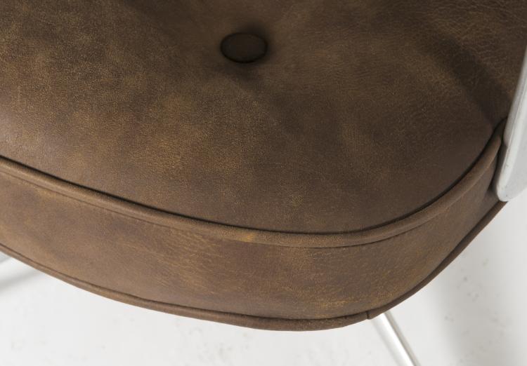 Bild 3 zu Objekt, Two 'Time Life' armchairs, 1960 , ICF Cadsana, Mailand (zugeschrieben), 125A 18