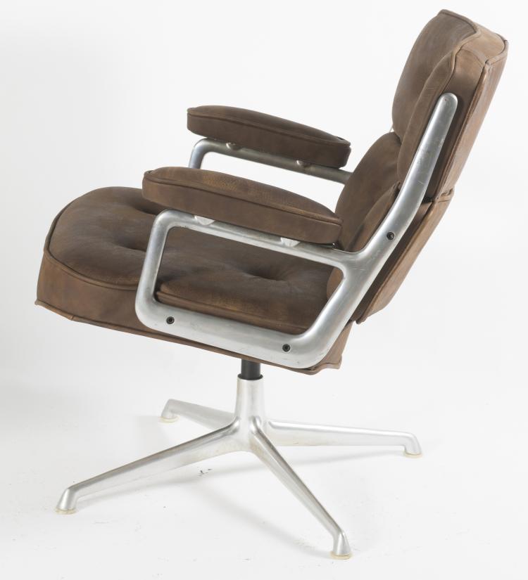 Bild 5 zu Objekt, Two 'Time Life' armchairs, 1960 , ICF Cadsana, Mailand (zugeschrieben), 125A 18