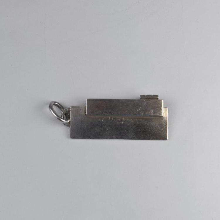 Bild 1 zu Objekt, Pendant with chain, c1932, Despr&eacute;s, J. Paris, 124A 36