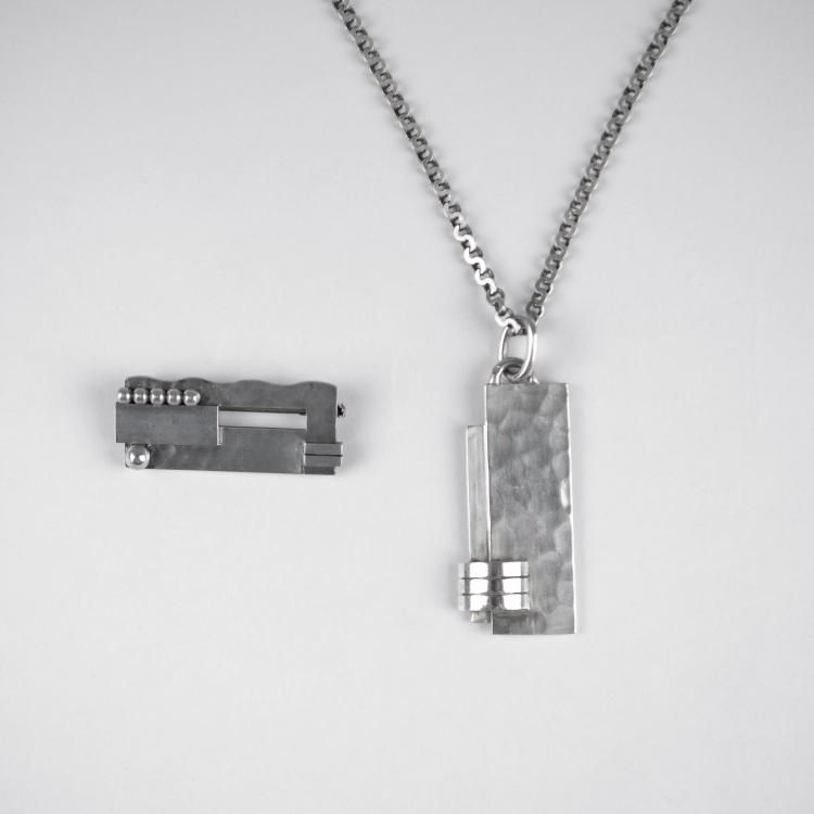 Bild 2 zu Objekt, Pendant with chain, c1932, Despr&eacute;s, J. Paris, 124A 36