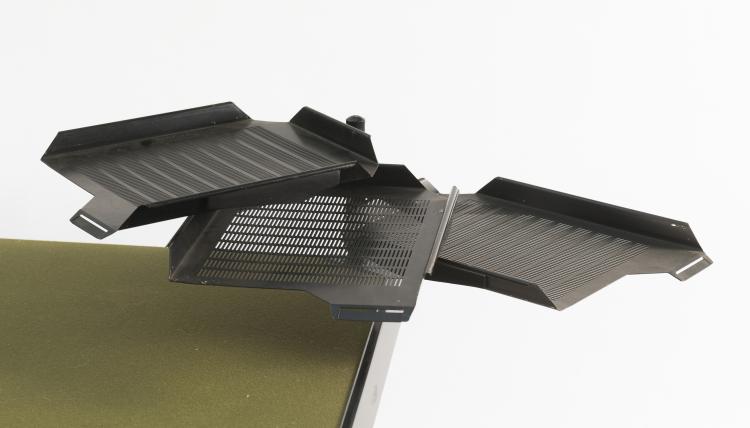 Bild 5 zu Objekt, 'Spazio' desk and container on wheels, 1959, Studio B.B.P.R., Olivetti, Ivrea, 125B 423