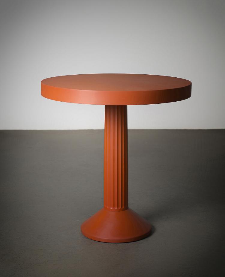 Bild 1 zu Objekt, Prototype 'Sigmund's chair and 'Red Round table' for Schellmann's 'Study' series of furniture , Sebastian Wrong, Sebastian Wrong, London; Schellmann Furniture, M&uuml;nchen, 124A 97