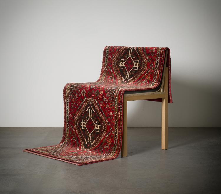 Bild 4 zu Objekt, Prototype 'Sigmund's chair and 'Red Round table' for Schellmann's 'Study' series of furniture , Sebastian Wrong, Sebastian Wrong, London; Schellmann Furniture, M&uuml;nchen, 124A 97