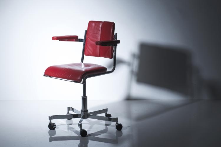 Bild 6 zu Objekt, 'D 12' desk chair, 1987, Jean Prouv&eacute;, Tecta, Lauenf&ouml;rde, 125B 353