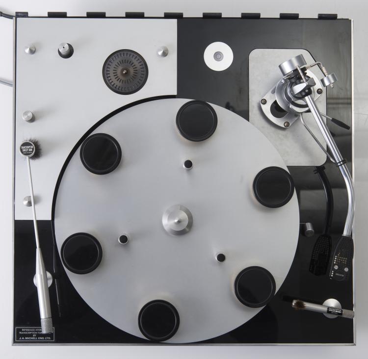Bild 3 zu Objekt, 'Reference Hydraulic' record player, 1964, David Gammon, JA Michell Engineering Ltd., Boreham Wood, Hertfortshire, 125A 99