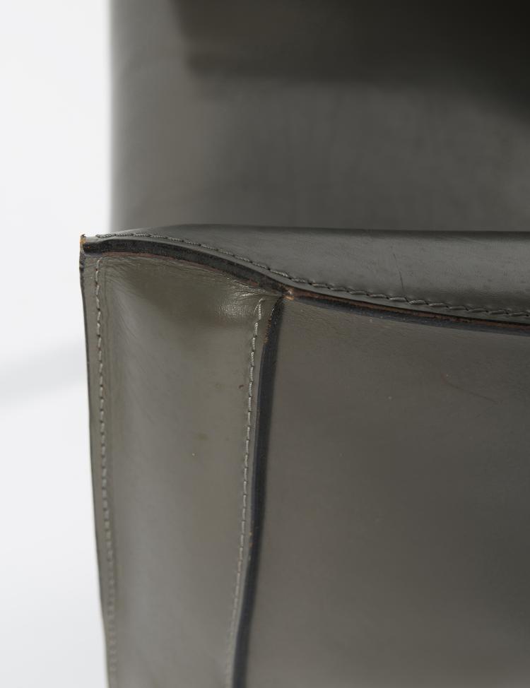 Bild 5 zu Objekt, Vier Armlehnsessel 'Cab 414', 1982, Mario Bellini, Cassina, Mailand, 125B 474